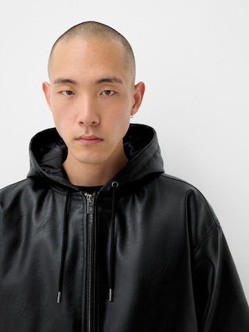 Veste mi-saison Bershka en noir