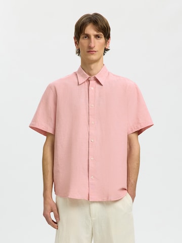 SELECTED Comfort fit Button Up Shirt 'SLHCLAY' in Pink: front