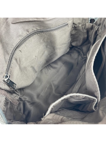 Kumixi Backpack in Grey