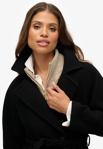 Superdry Wintermantel in Zwart