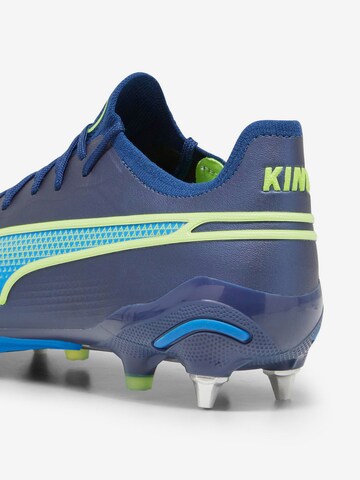 Ghete de fotbal 'King Ultimate' de la PUMA pe albastru