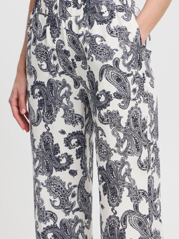 Loosefit Pantaloni chino ' Haisley ' di b.young in nero