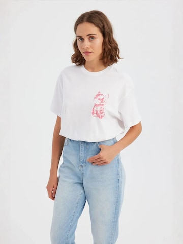 Hiccup - Camisa oversized em branco