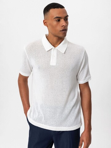 Antioch T-shirt i vit: framsida