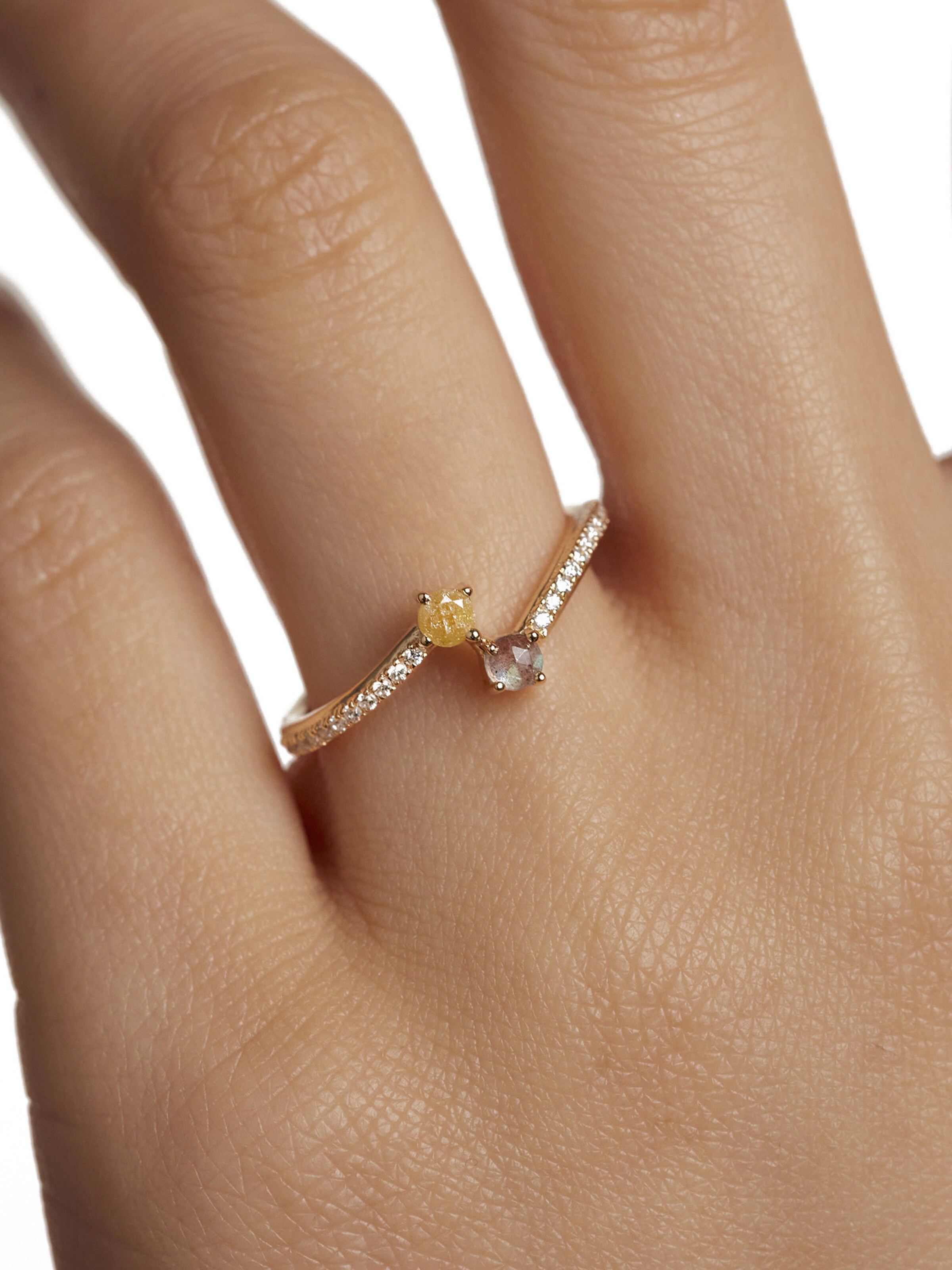 P D PAOLA Ring 'Villa' in Gold: Vorderseite