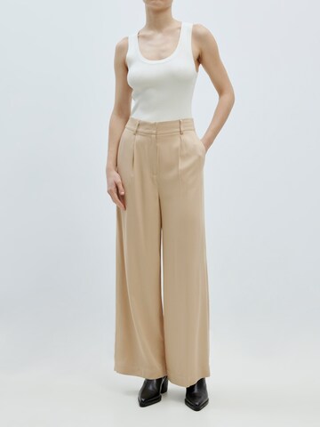 EDITED - Pierna ancha Pantalón de pinzas 'Kelly' en beige