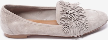 Aquazzura Flats & Loafers in 35 in Grey: front