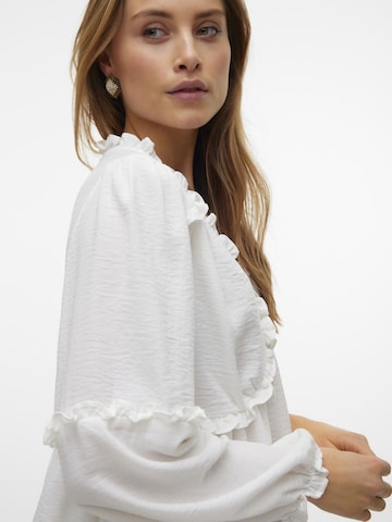 Camicia da donna 'BIZZY' di VERO MODA in bianco
