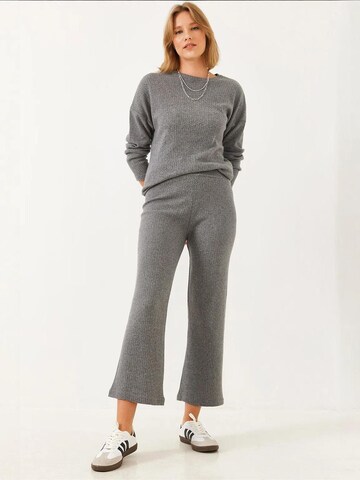 Bianco Lucci Pantsuit in Grey