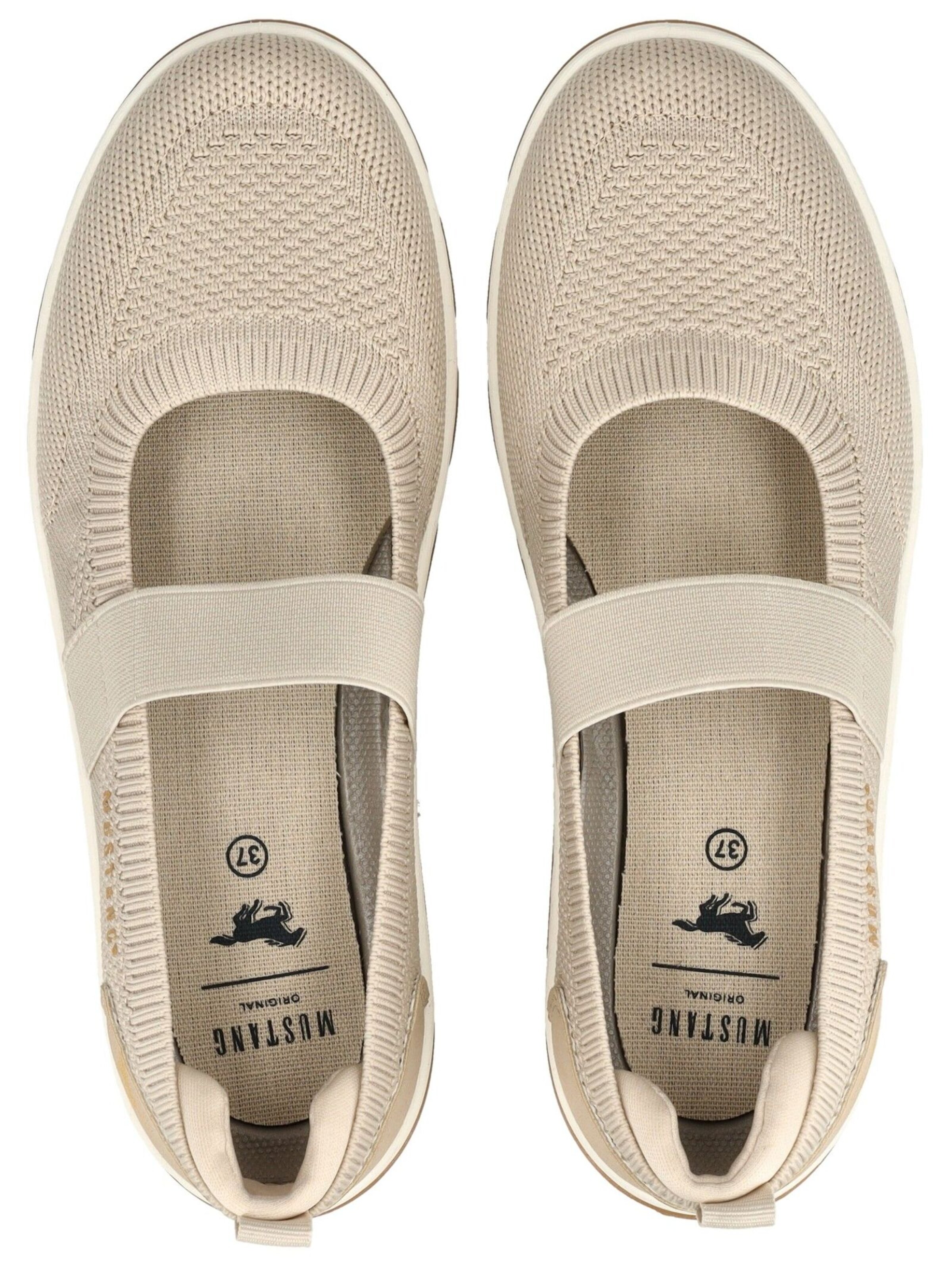 MUSTANG Slip-ons in Beige