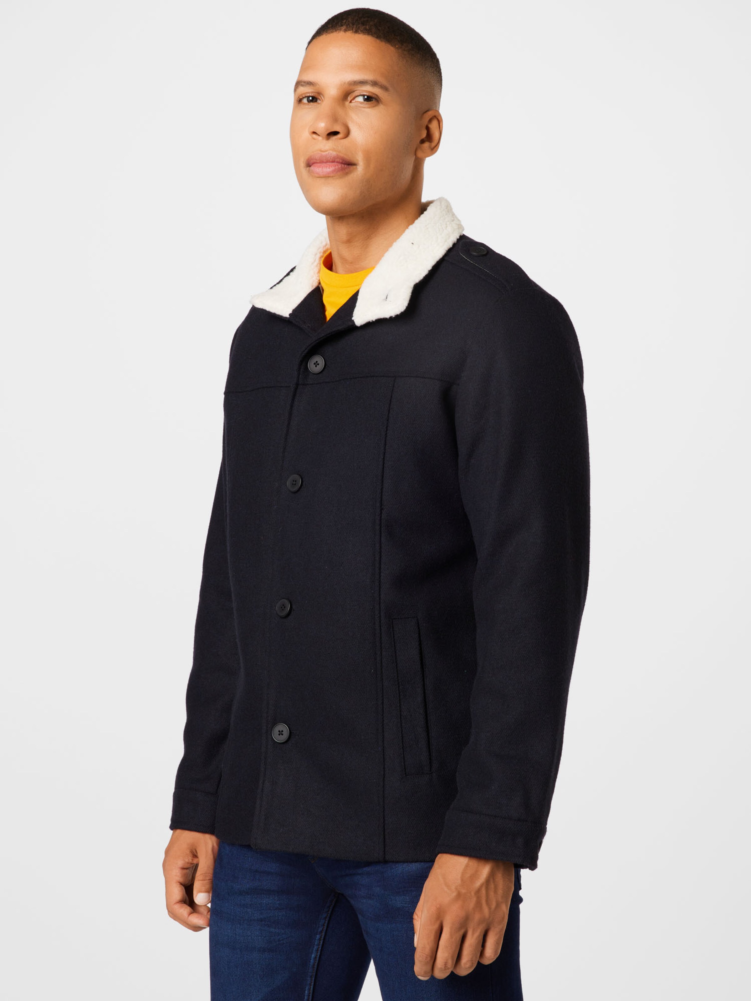 farah dunkeld jacket