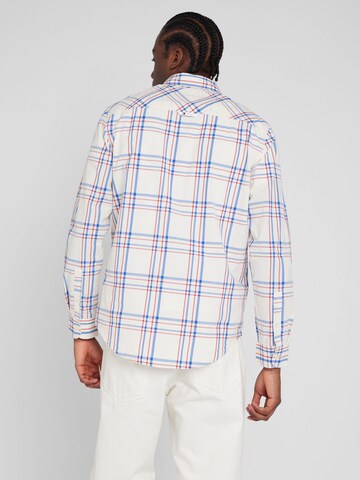 Tommy Jeans Regular fit Button Up Shirt in White