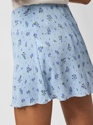 PIECES Rock in Blau