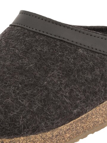 HAFLINGER Clogs 'Torben Grizzly' in Black