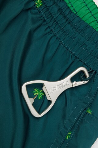 IUMAN Intimissimi Board Shorts in Green