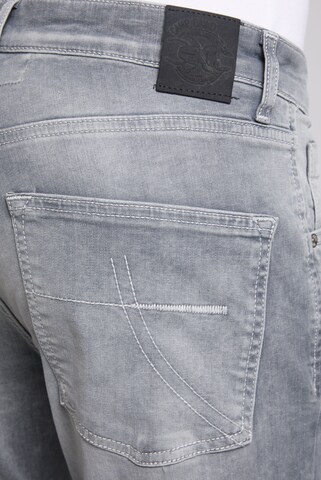 CAMP DAVID Regular Jeans MA:X mit Destroy-Effekten in Grau