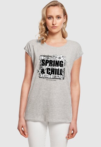 Merchcode Shirt 'Spring And Chill' in Grijs: voorkant