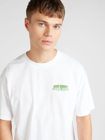 EDWIN Shirt 'Gardening Services' in White