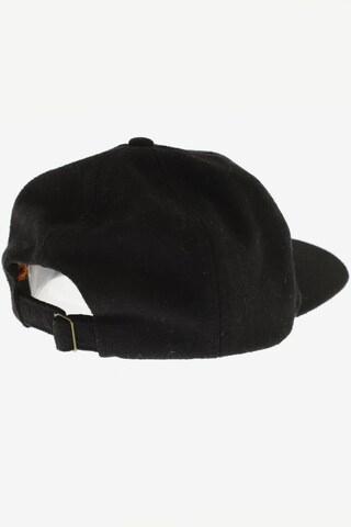 Barts Hat & Cap in M in Black