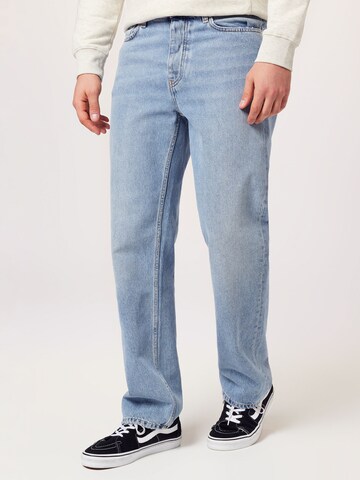 Won Hundred Regular Jeans 'Steve' in Blue: front