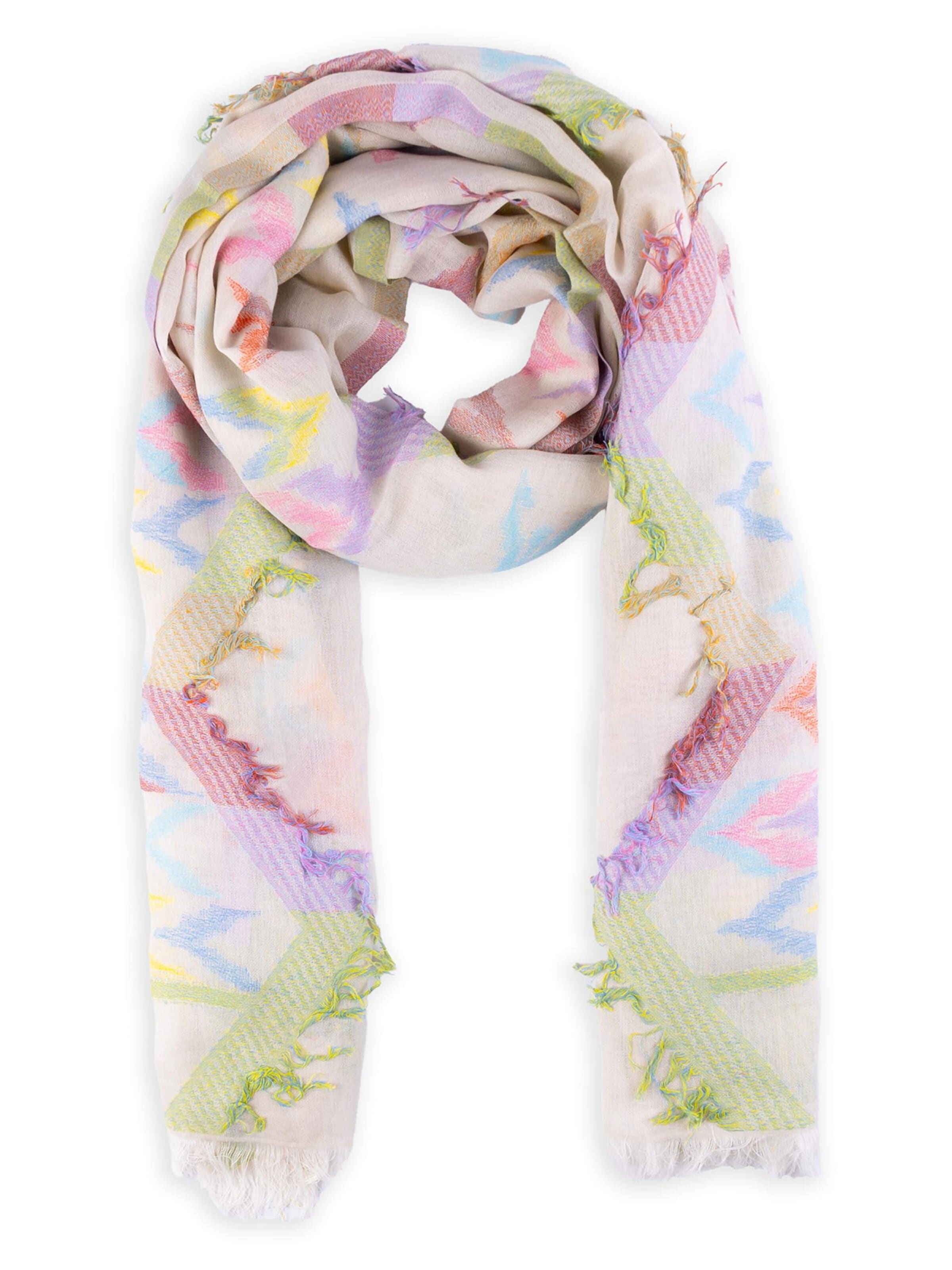 Passigatti Wrap in Beige: front