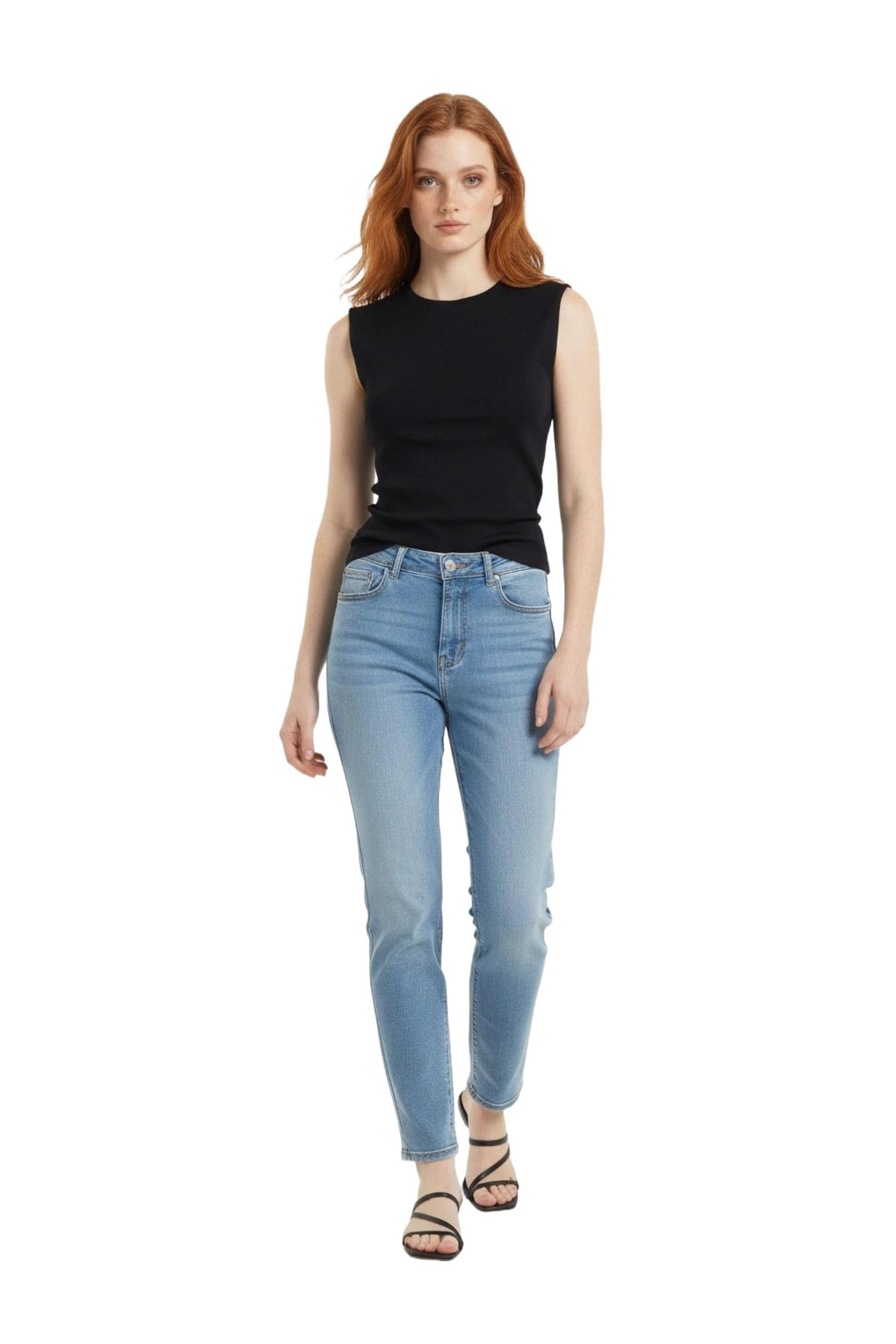 Alexa Dash Top in Zwart