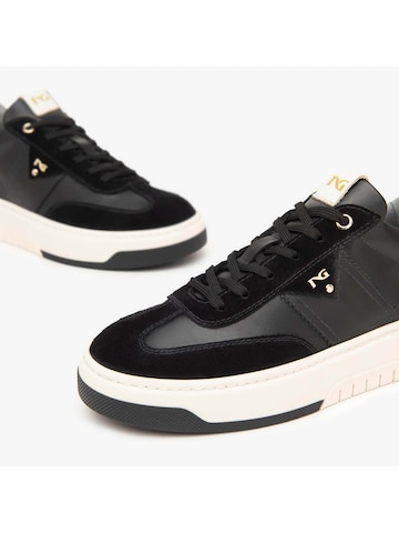 Nero Giardini Sneakers in Black