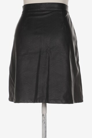 Fräulein Stachelbeere Skirt in M in Black