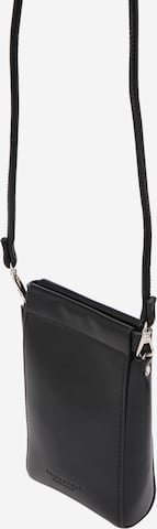 Seidenfelt Manufaktur Crossbody Bag in Black: front