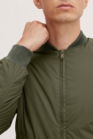 Casual Friday Outdoorjacke in Grün