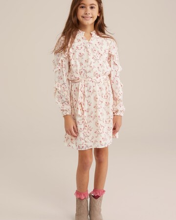 WE Fashion Рокля в бяло: отпред