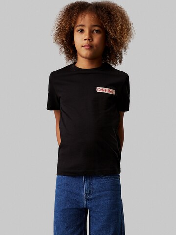 Maglietta di Calvin Klein Jeans in nero: frontale
