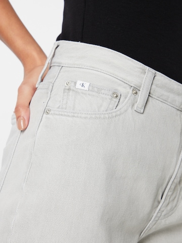 Calvin Klein Jeans Свободный крой Джинсы в Белый