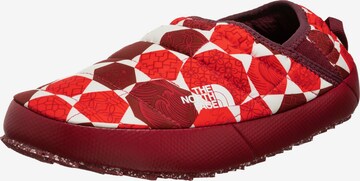 THE NORTH FACE Flats 'Mule V ' in Red: front