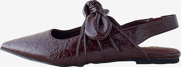 Next Remmiavokkaat 'Forever Comfort' värissä punainen: etupuoli