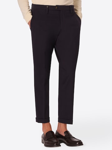 regular Pantaloni con piega frontale 'York T. Mantegna' di Distretto12 in blu: frontale