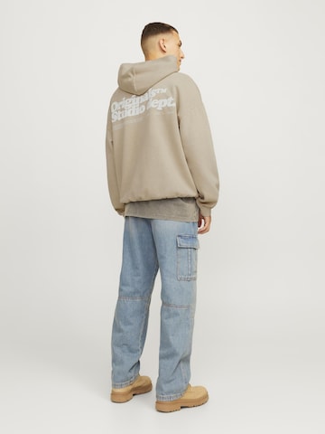 JACK & JONES Sweatshirt in Beige
