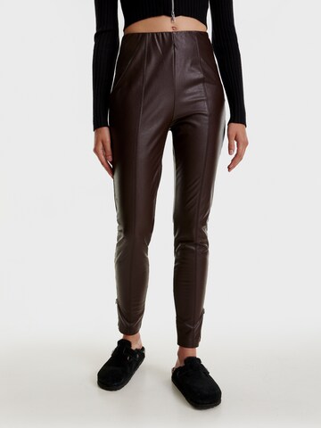 EDITED Skinny Leggings 'Teresa' in Brown: front