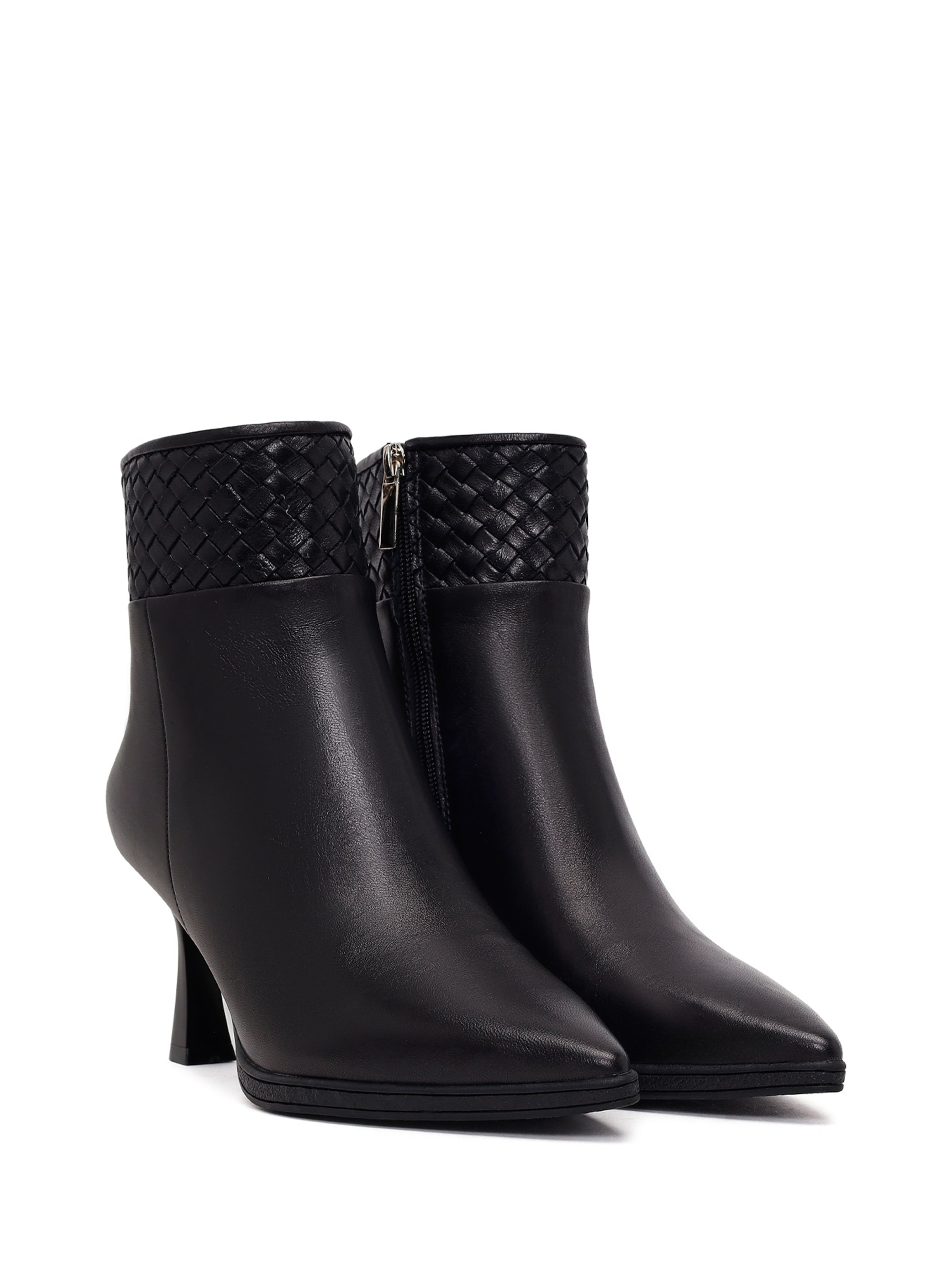 Derimod Bootie in Black