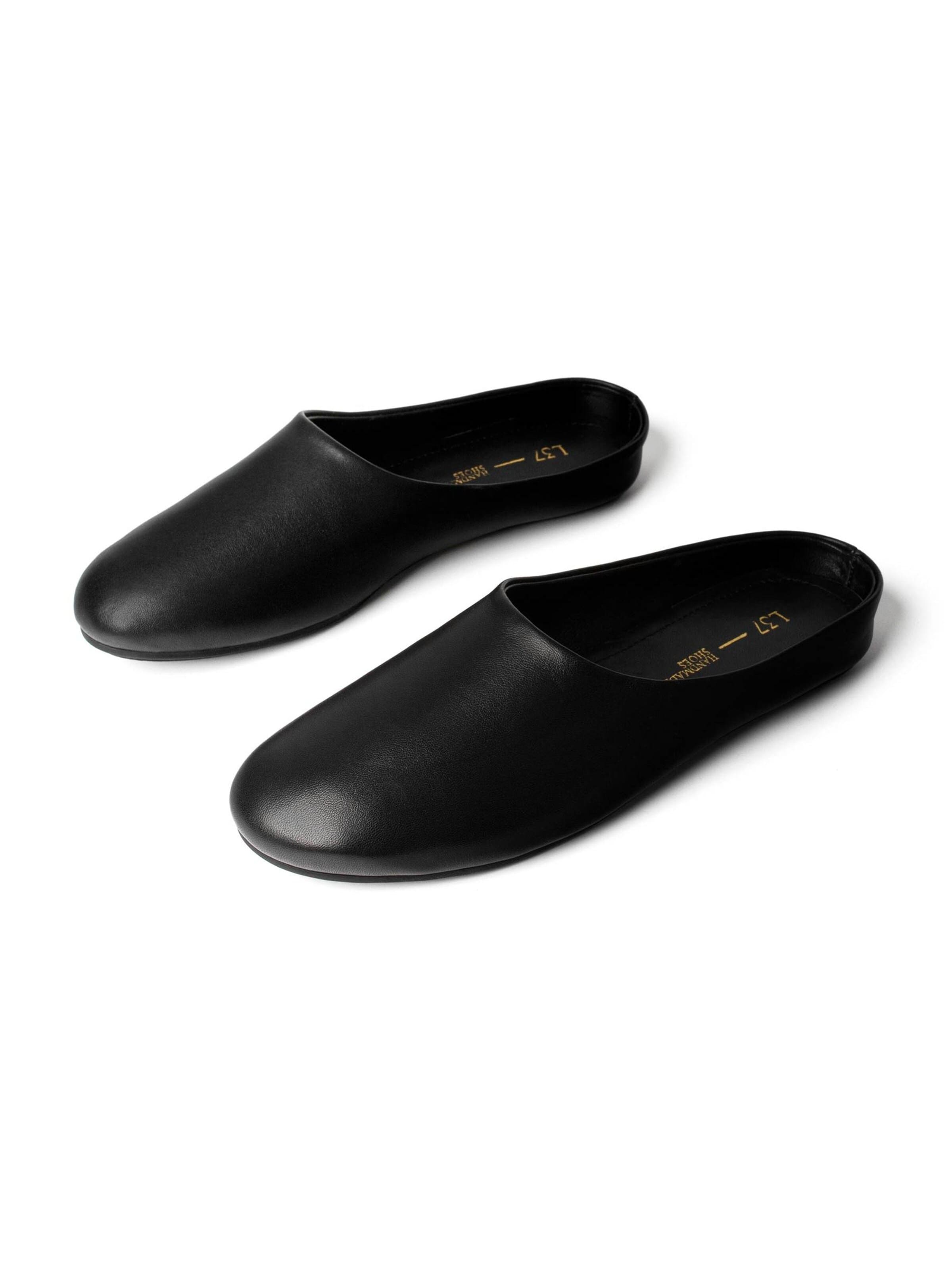 L37 HANDMADE SHOESPapuče 'ALL AT ONCE' - crna boja