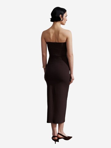 Robe de cocktail Dilvin en marron