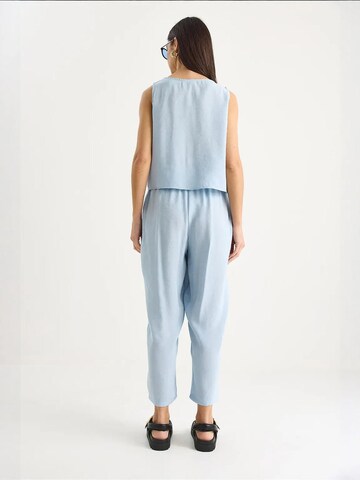 Completo pantalone di Bianco Lucci in blu