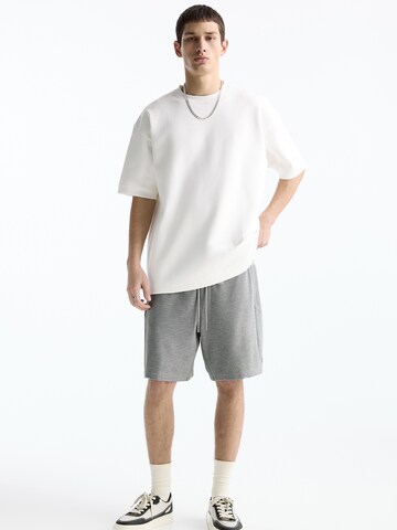 Pull&Bear Loosefit Shorts in Grau