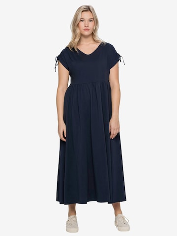 SHEEGO Dress in Blue: front