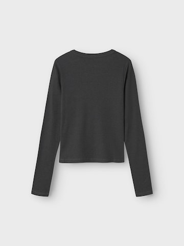 NAME IT Bluser & t-shirts i grå