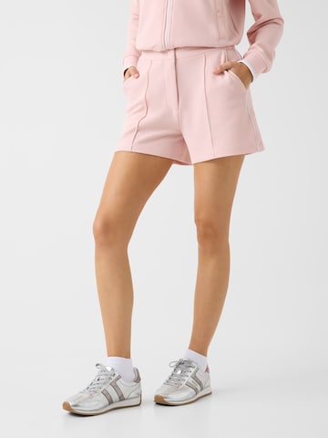 GUESS Regular Shorts in Pink: Vorderseite