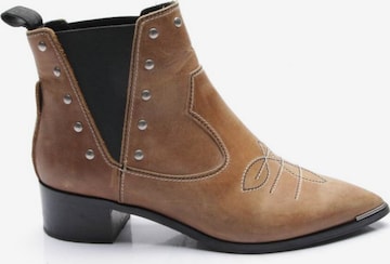 Acne Dress Boots in 38 in Brown: front