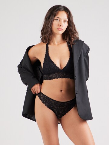 AÉROPOSTALE Bralette Bra in Black