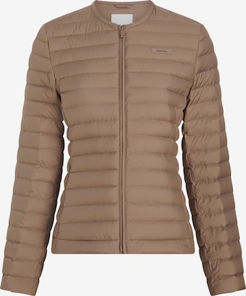 Calvin Klein Välikausitakki värissä ruskea: etupuoli