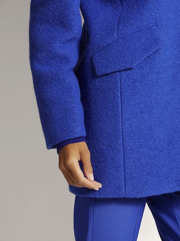 Manteau mi-saison MADELEINE en bleu